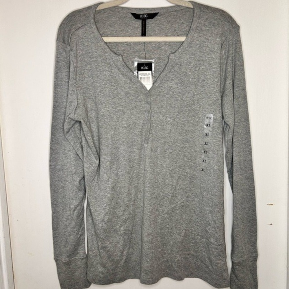 BCBG Paris NWT Normcore Gray Neutral Minimal Henley Layering Capsule Basic Chic